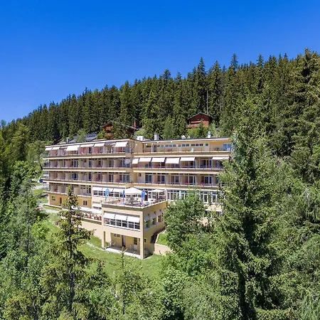 Crans-Montana Youth Hostel-3